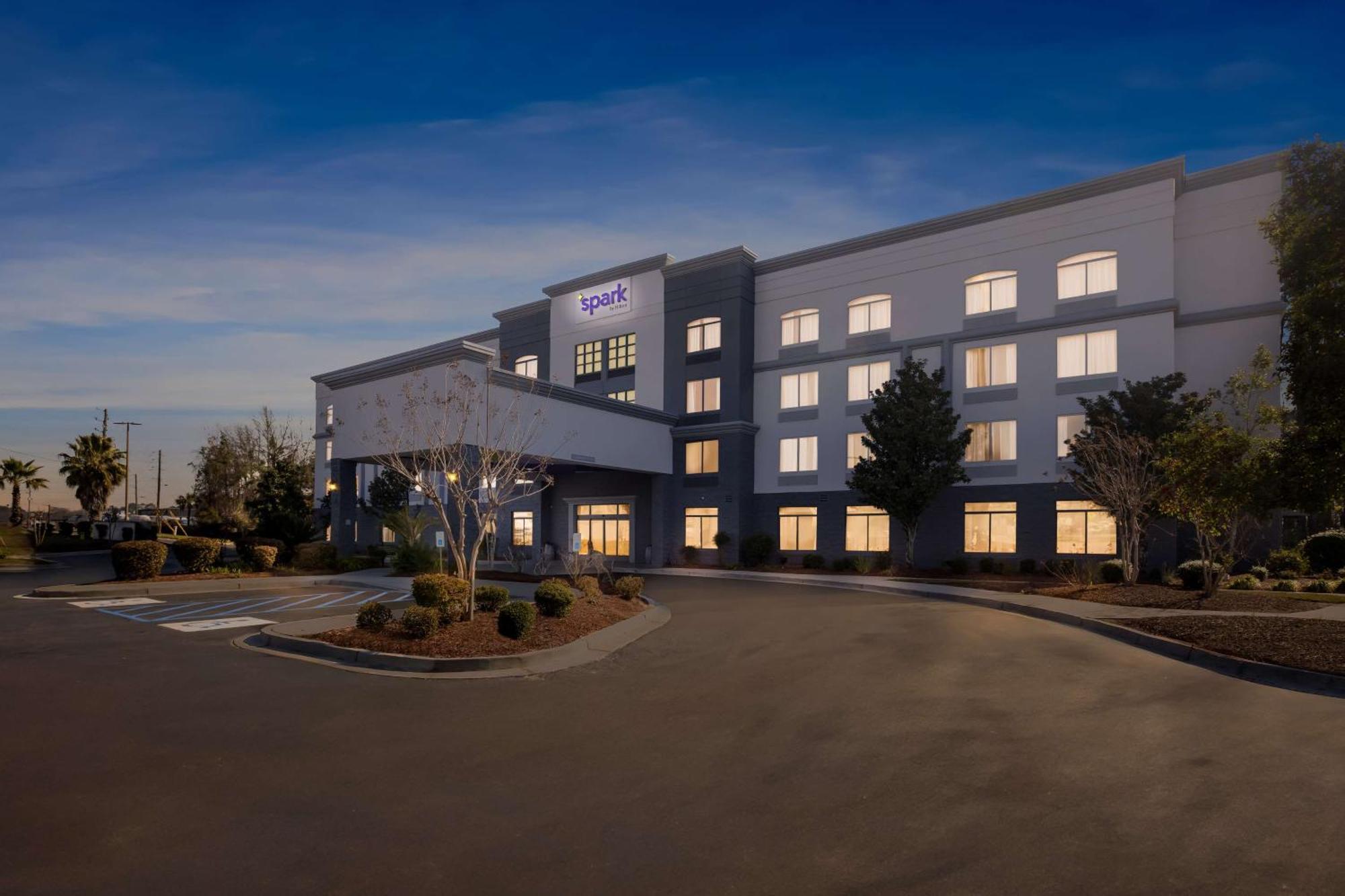 Spark By Hilton Port Wentworth Savannah Экстерьер фото